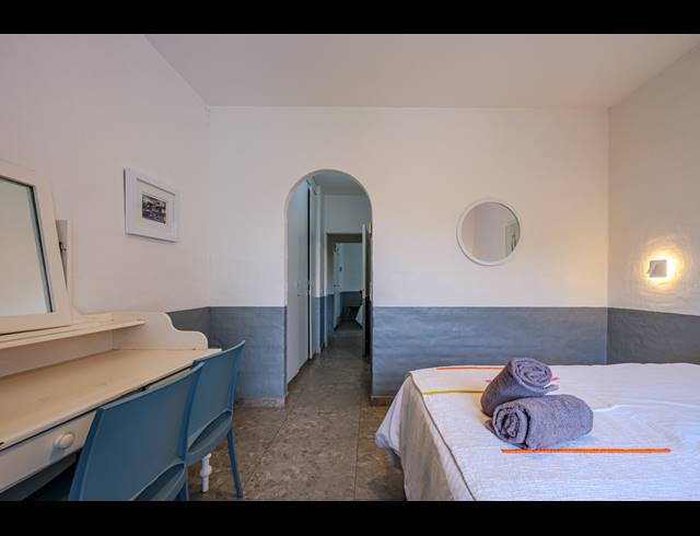 3 BEDROOM APARTMENT FOR SALE IN THOMPSONS BAY